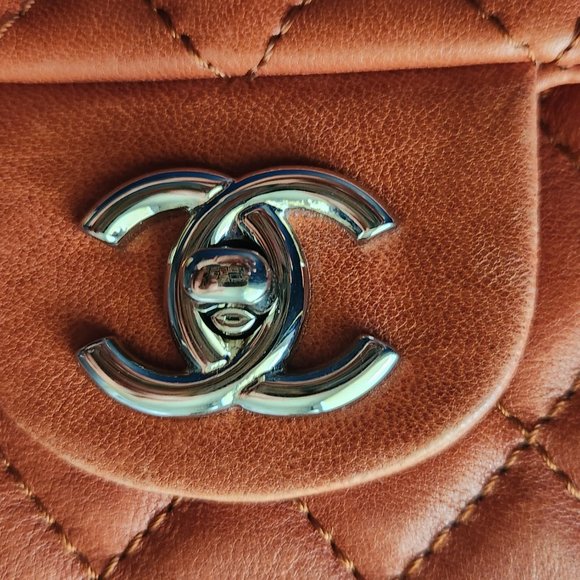 Chanel Classic Single Flap Bag Diamond Quilted Cognac Brown Pristine Condition - Picture 5 of 7